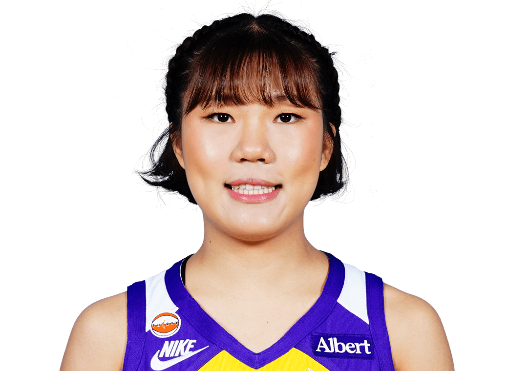 Jihyun Park headshot