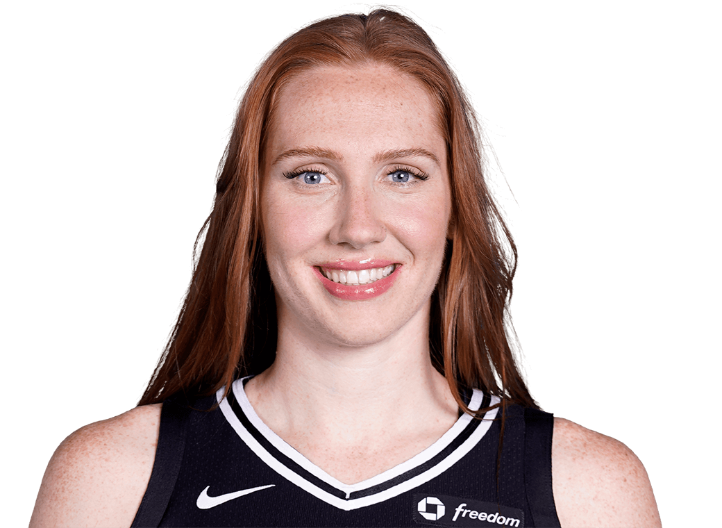 Chloe Bibby headshot
