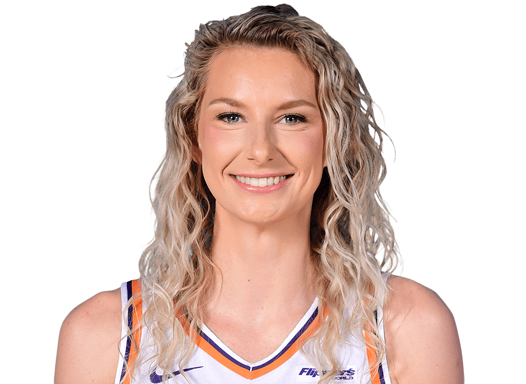 Lexi Held headshot