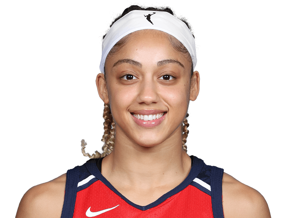 Elena Tsineke headshot