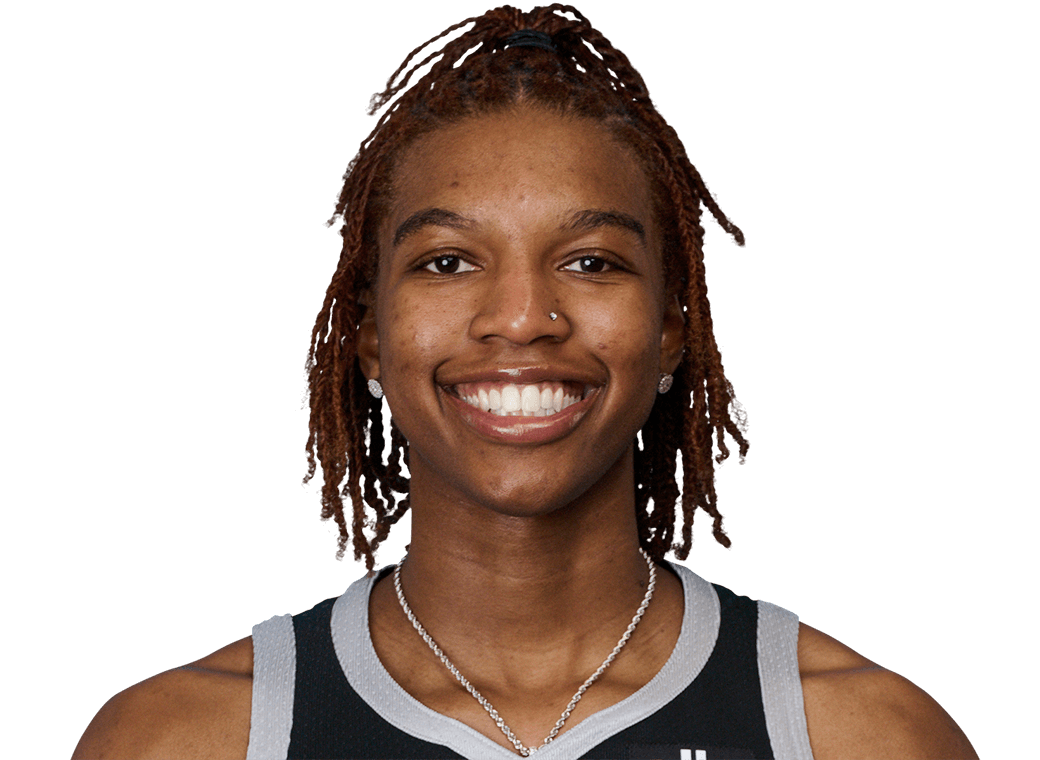 Kamaria McDaniel headshot