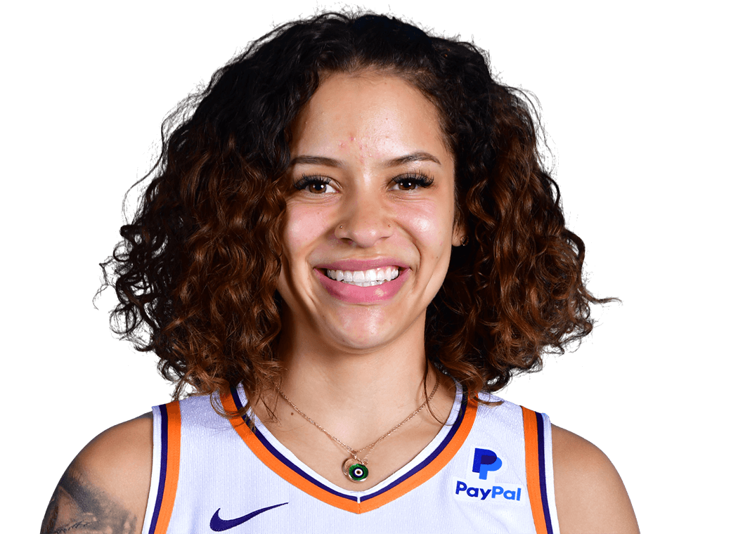 Essence Booker headshot