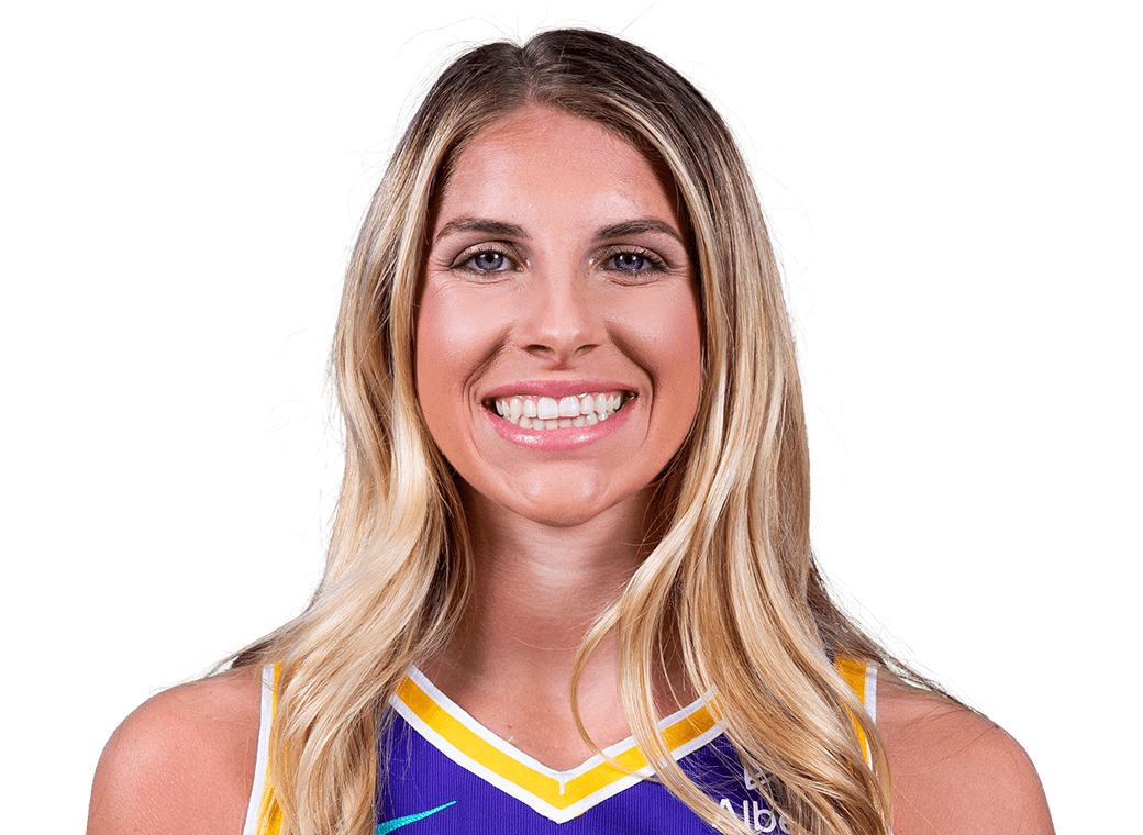 Sarah Ashlee Barker headshot