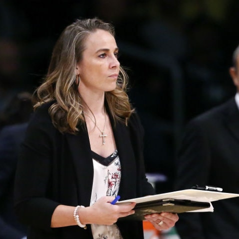 Becky Hammon Stats, Height, Weight, Position, Draft Status and More | WNBA