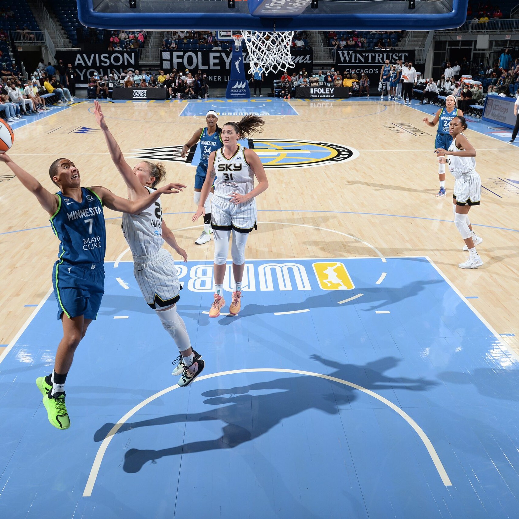 Layshia Clarendon Stats, Height, Weight, Position, Draft Status and