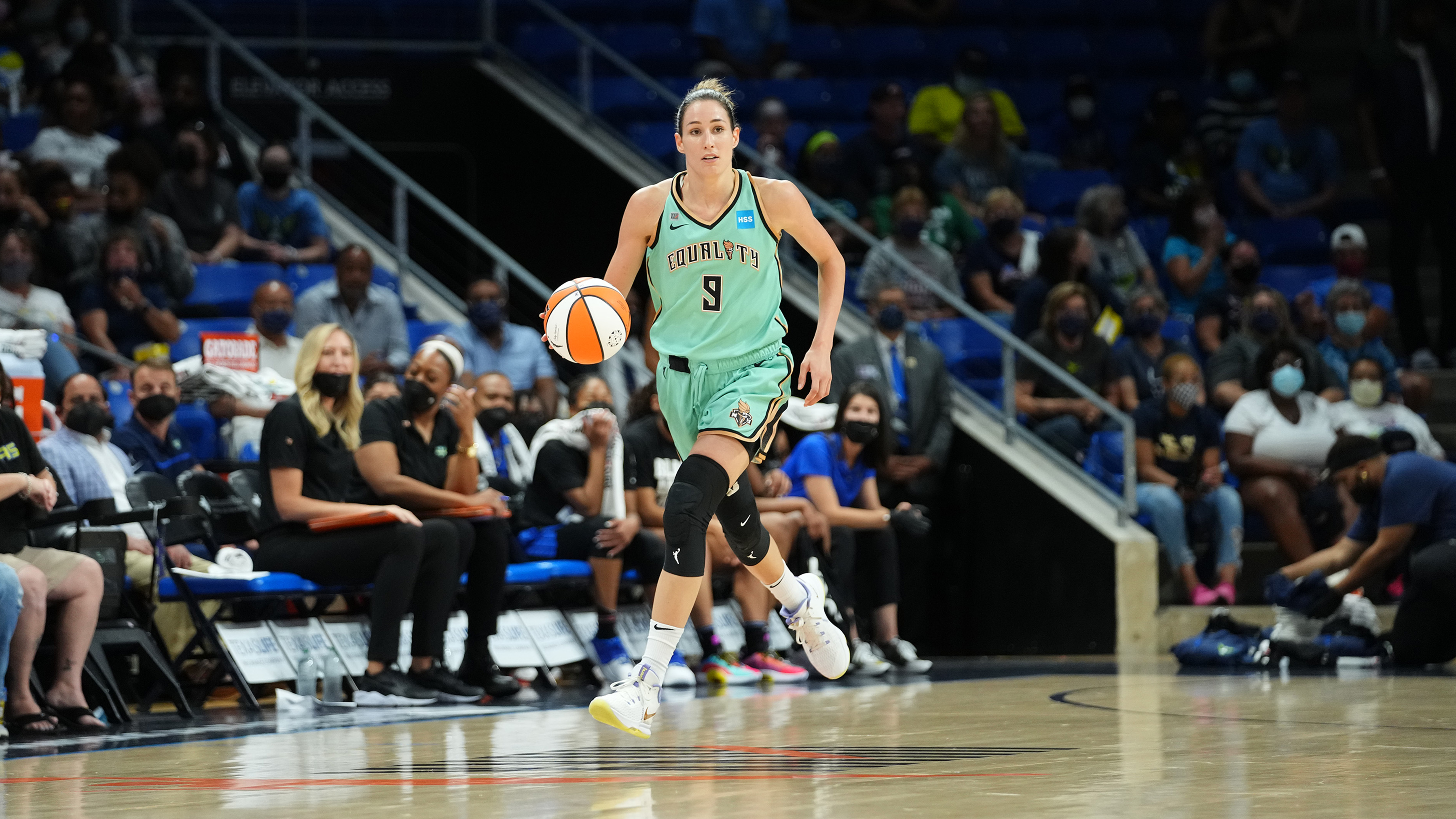 Jazmine Jones Stats, Height, Weight, Position, Draft Status and More WNBA