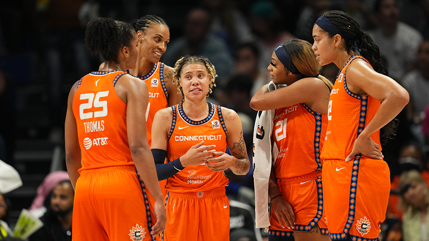 Azurá Stevens Stats, Height, Weight, Position, Draft Status and More WNBA