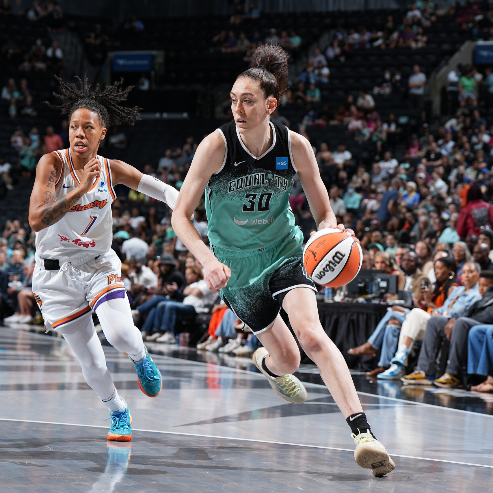 Sug Sutton Stats, Height, Weight, Position, Draft Status and More | WNBA