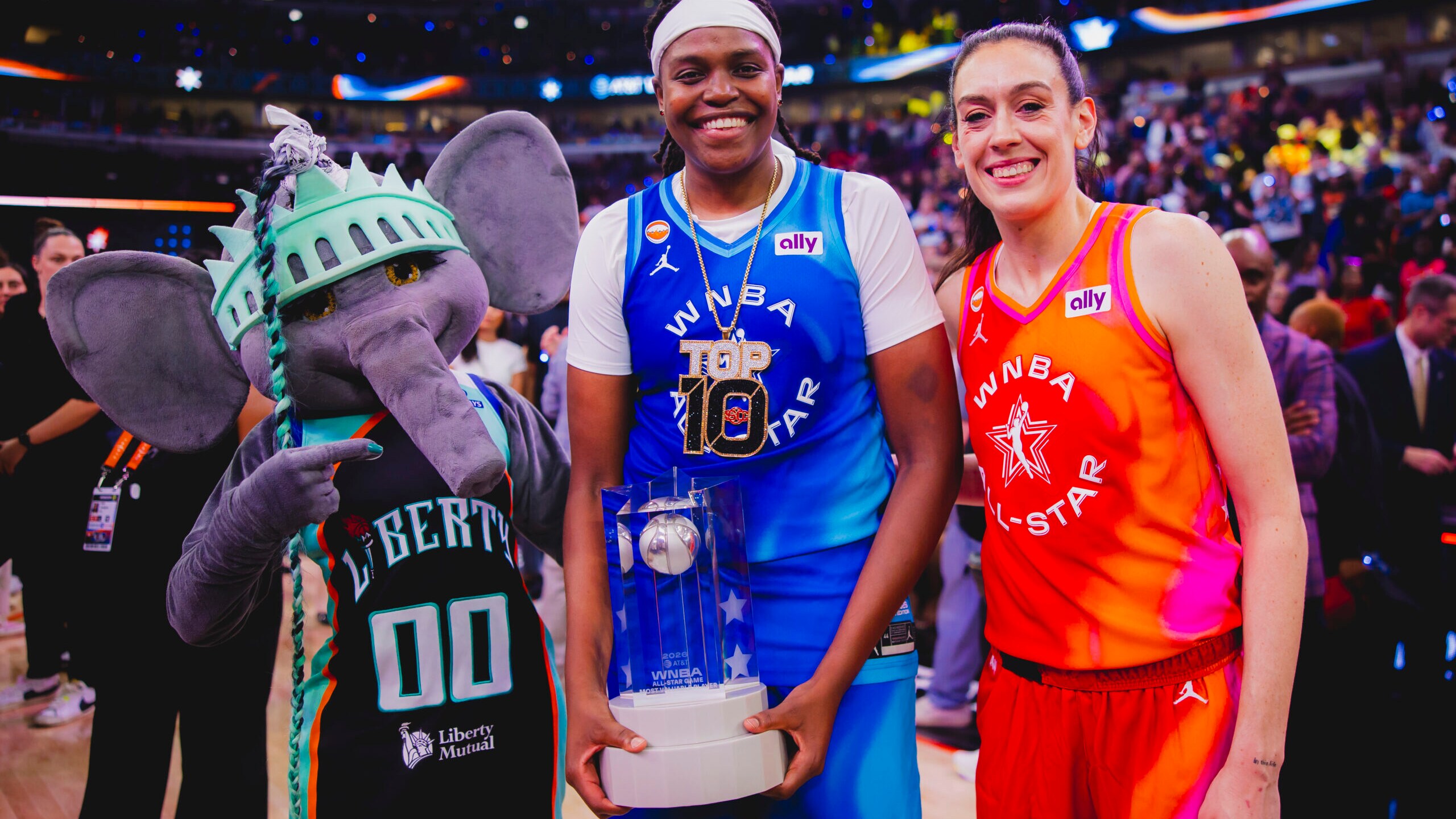Seafoam Central: Liberty Takes Over All-Star Weekend