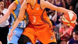 Taurasi Puts Up 31 Points in (Day After) Birthday Win