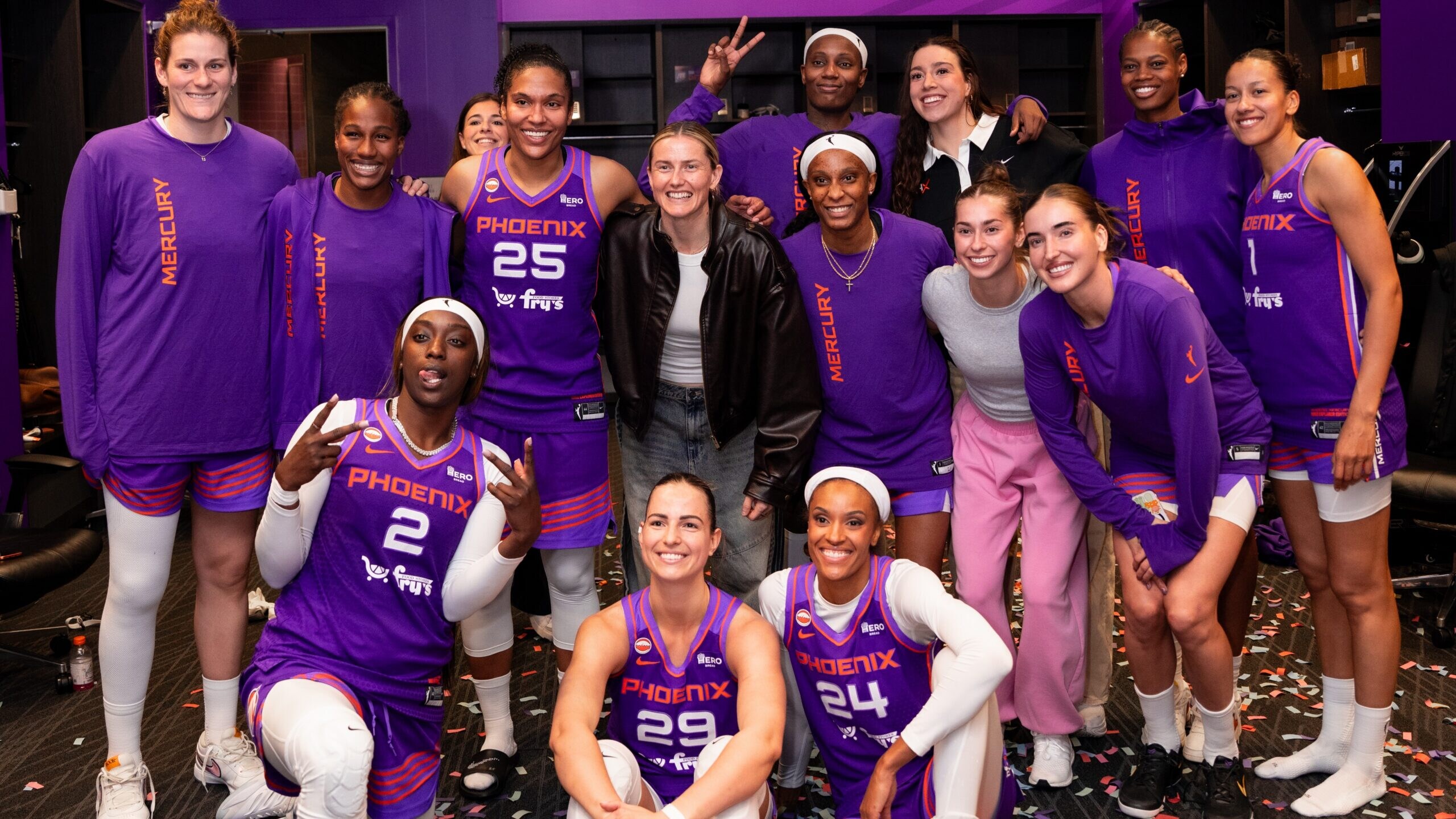 Jovana Nogic makes WNBA history in Mercury's gritty win over Sky