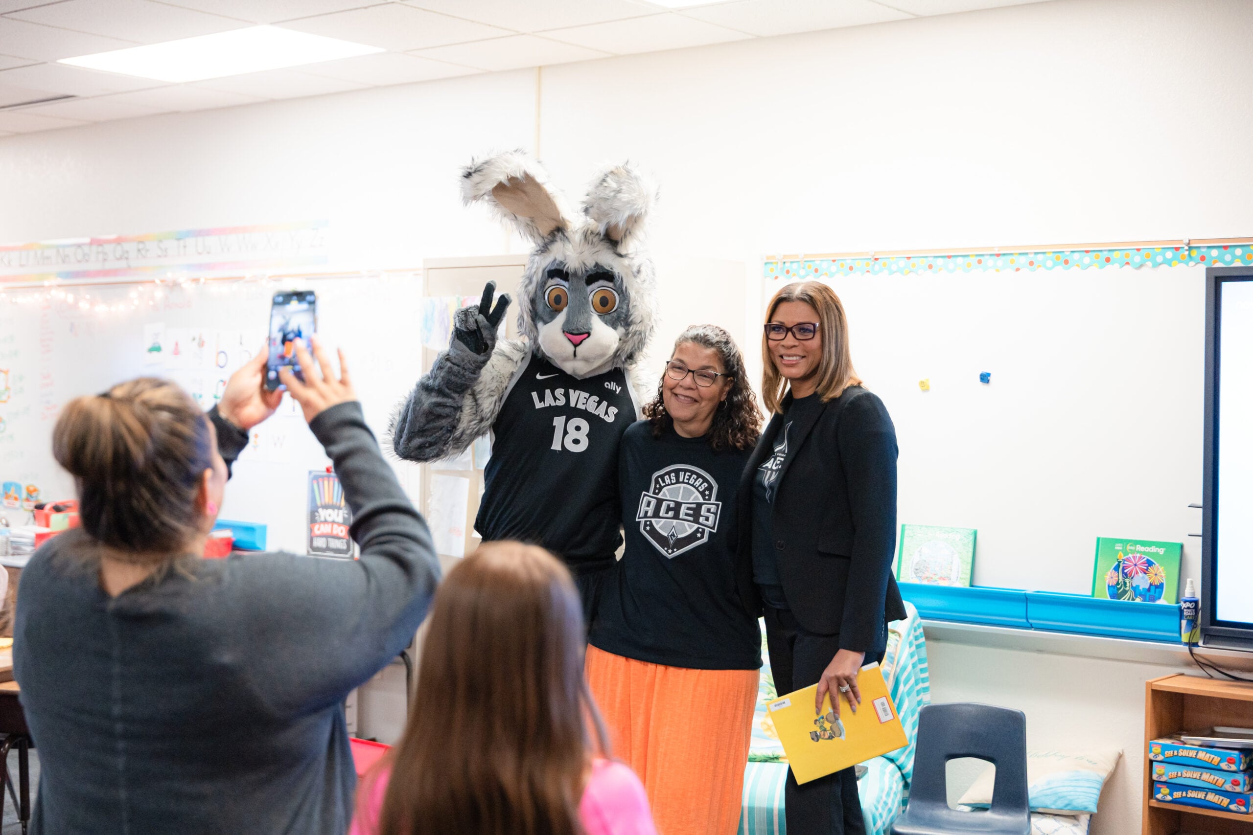 Aces Take Part in 2025 Nevada Reading Week