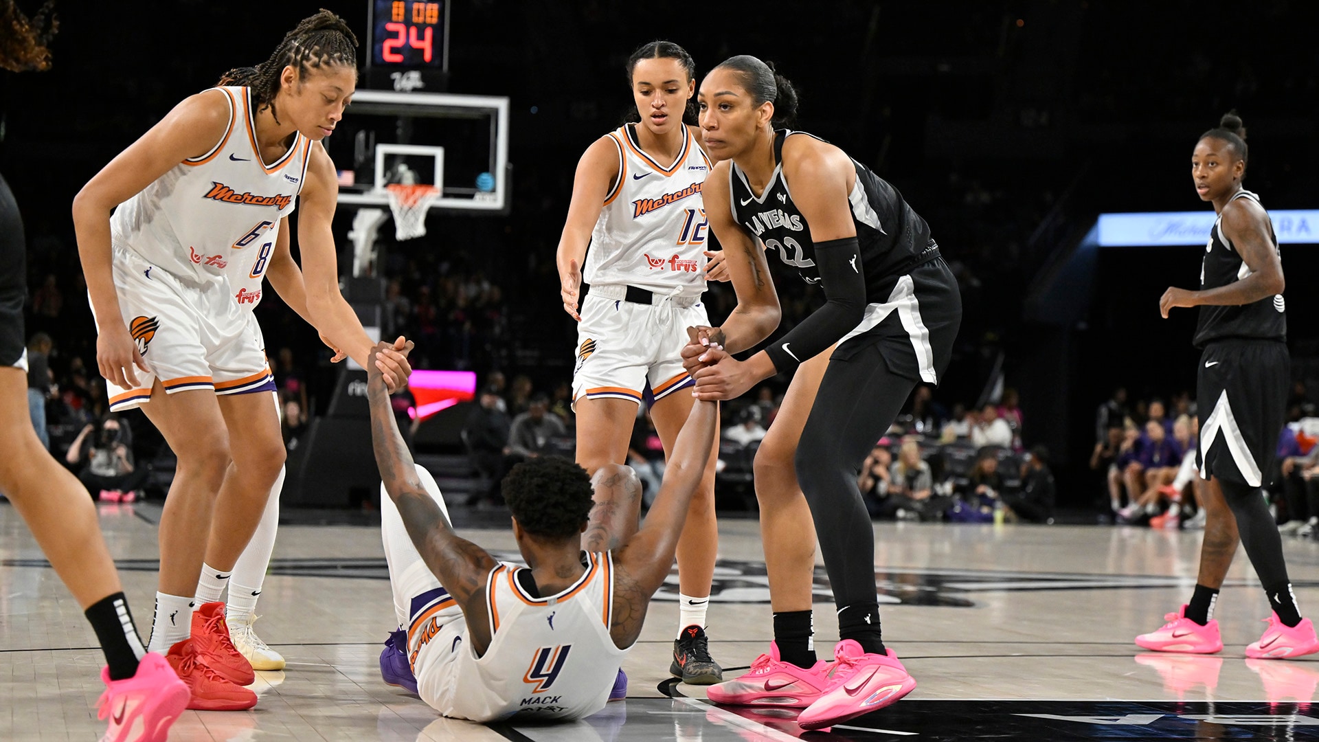 Preseason: Las Vegas Aces 85, Phoenix Mercury 84 (May 6, 2025)