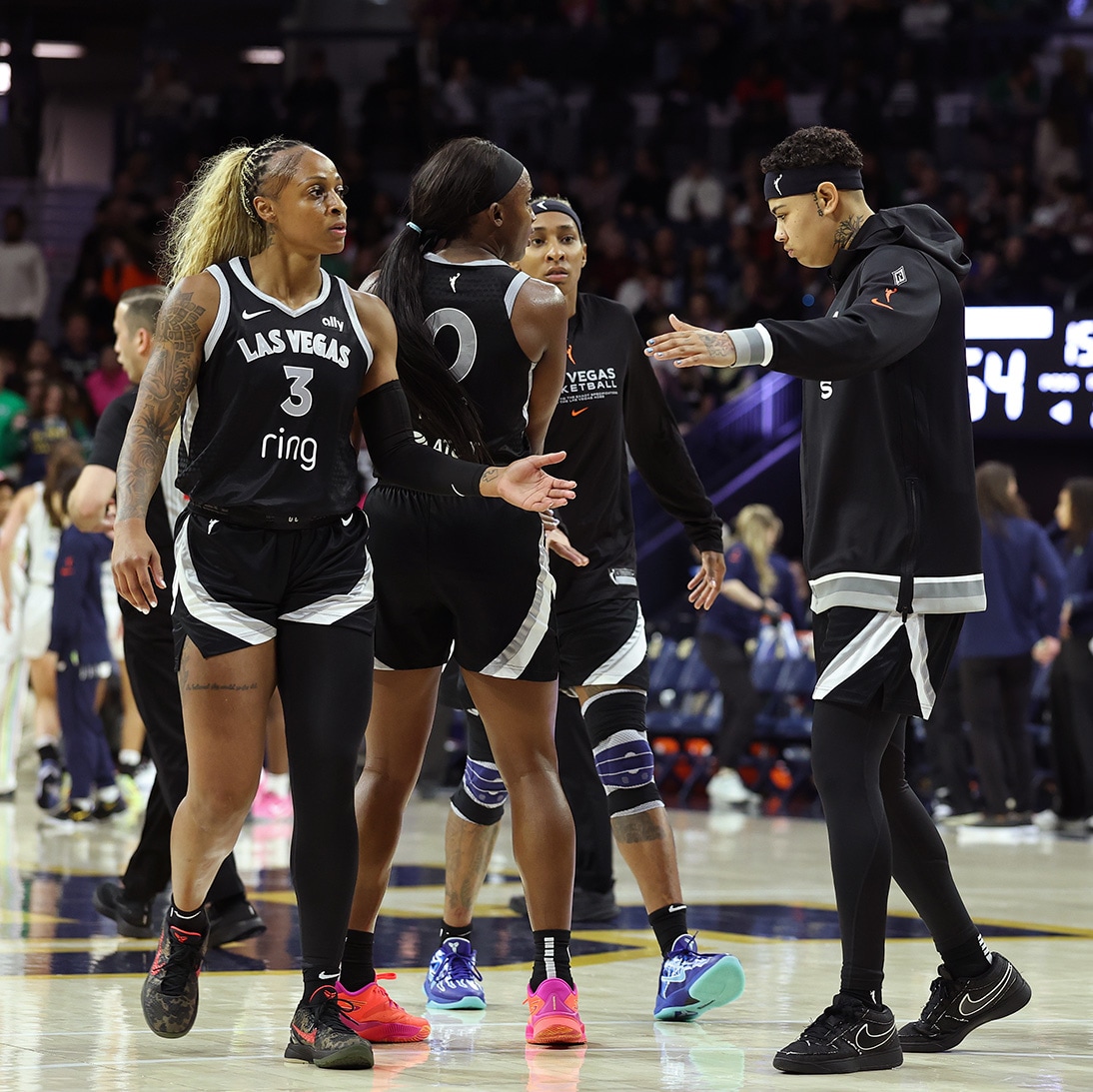 Dallas Wings v Las Vegas Aces