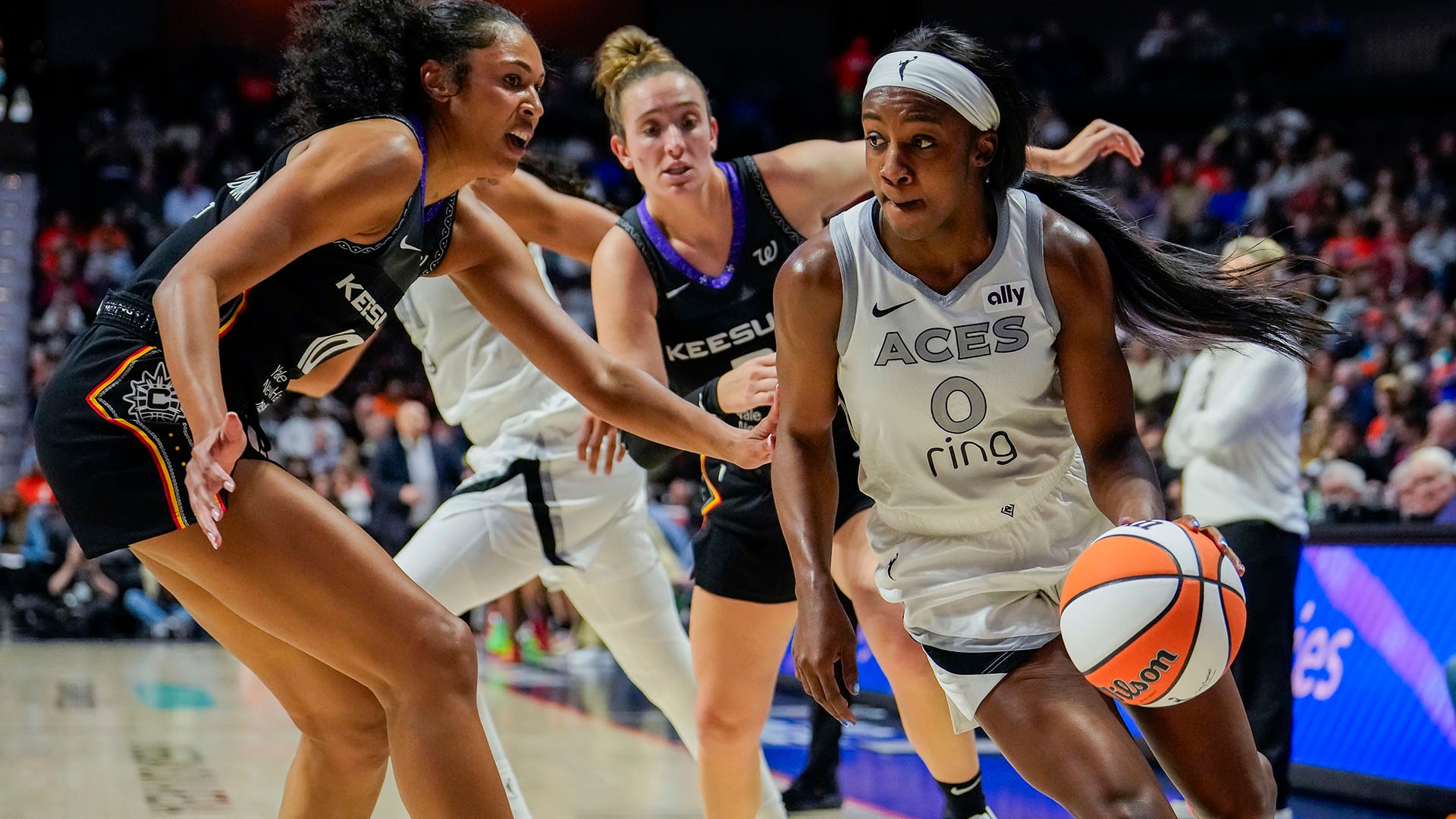 Las Vegas Aces v Connecticut Sun