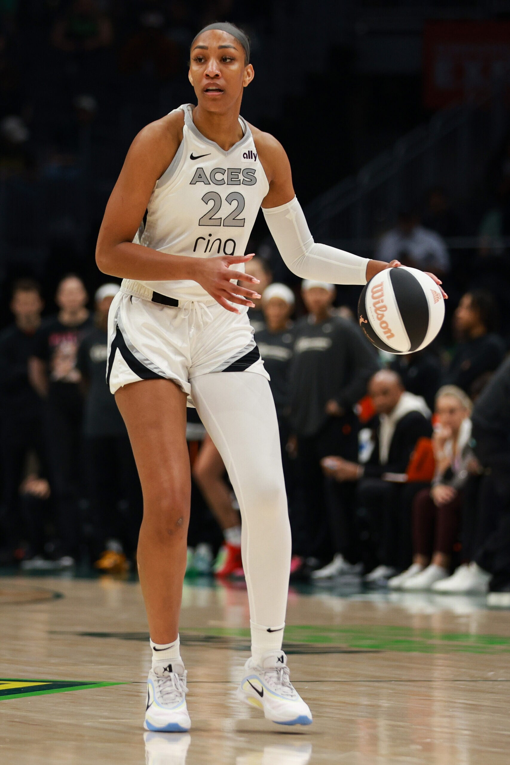 Aces 75, Storm 70