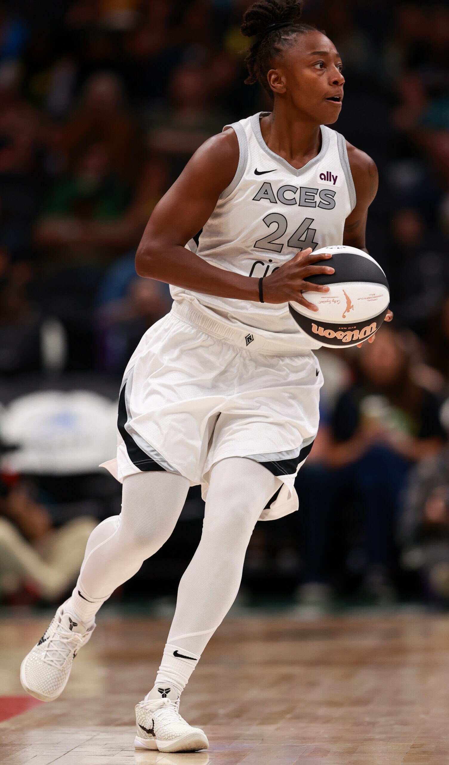 Aces 75, Storm 70