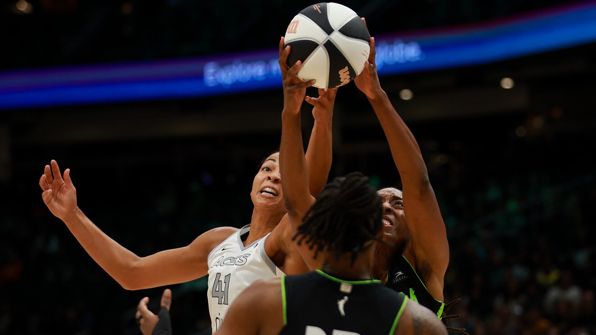 Aces 75, Storm 70