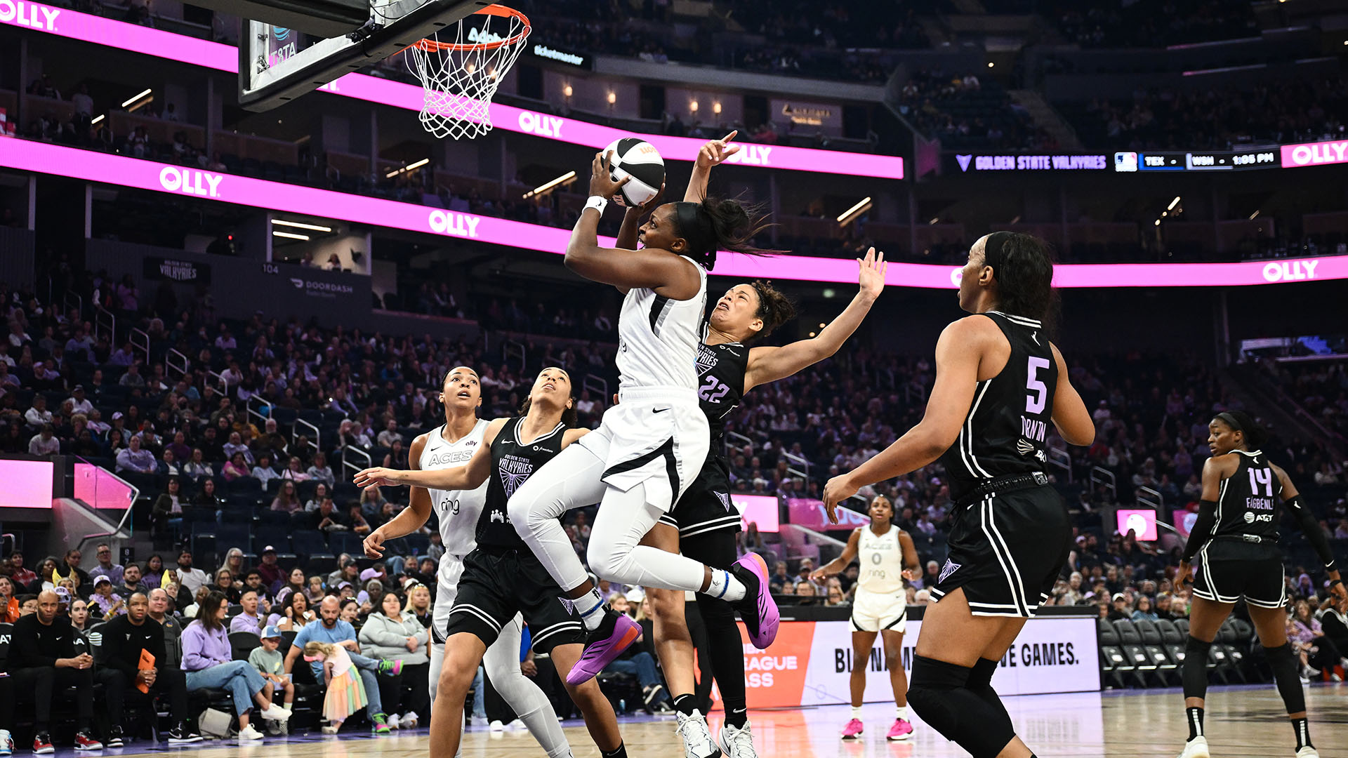Las Vegas Aces v Golden State Valkyries