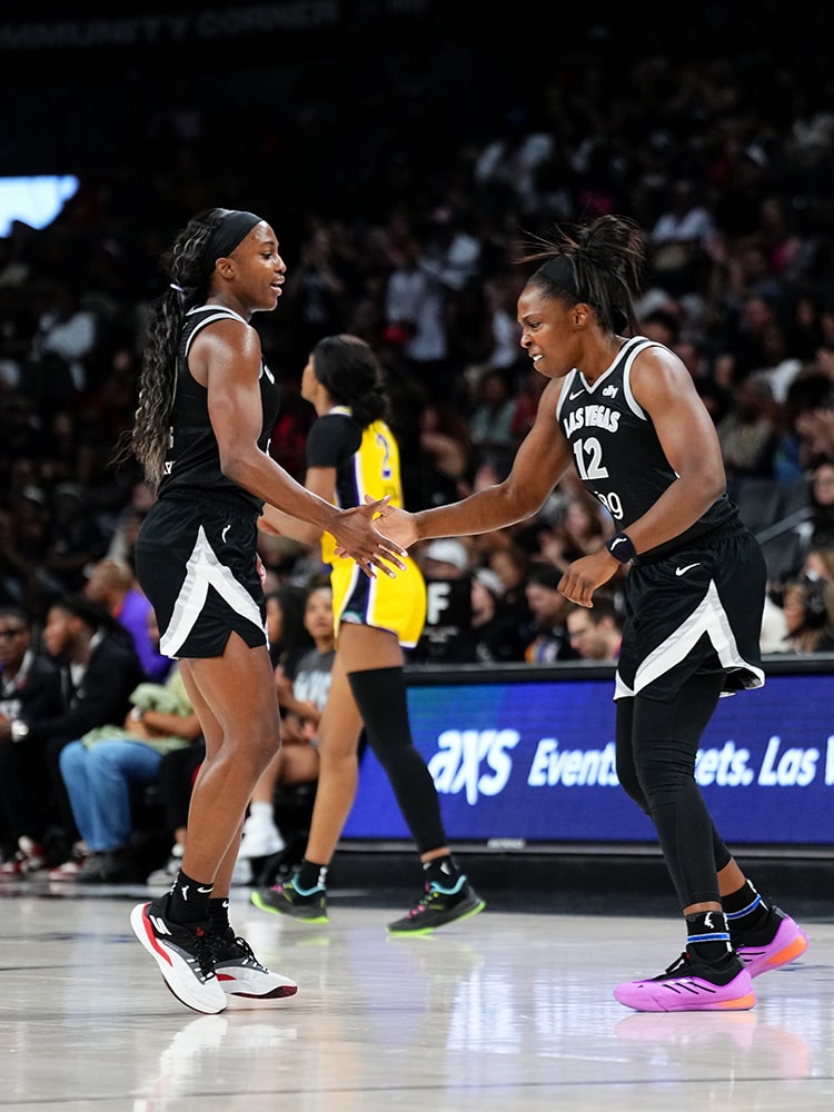 Los Angeles Sparks v Las Vegas Aces