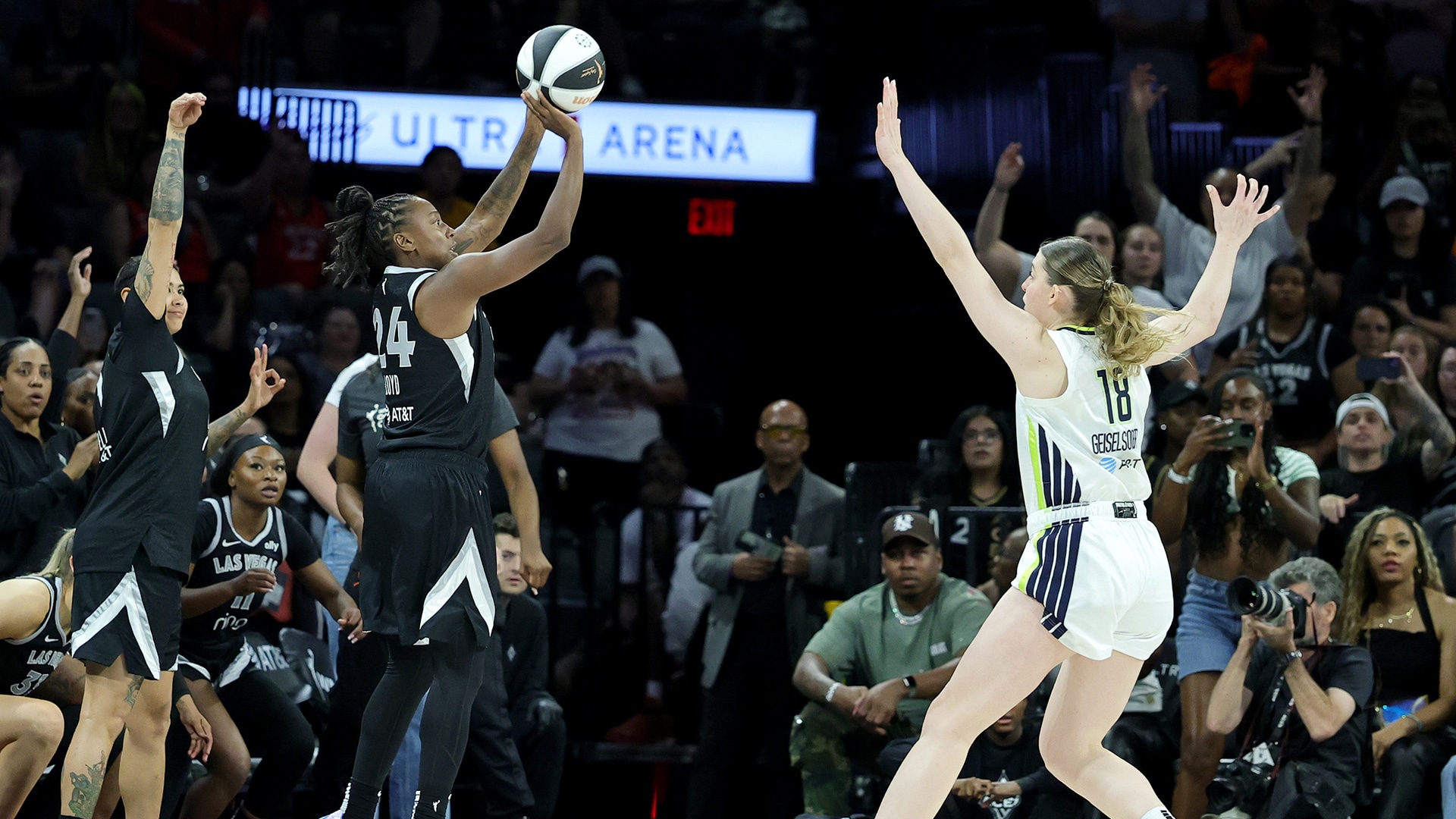 Dallas Wings v Las Vegas Aces