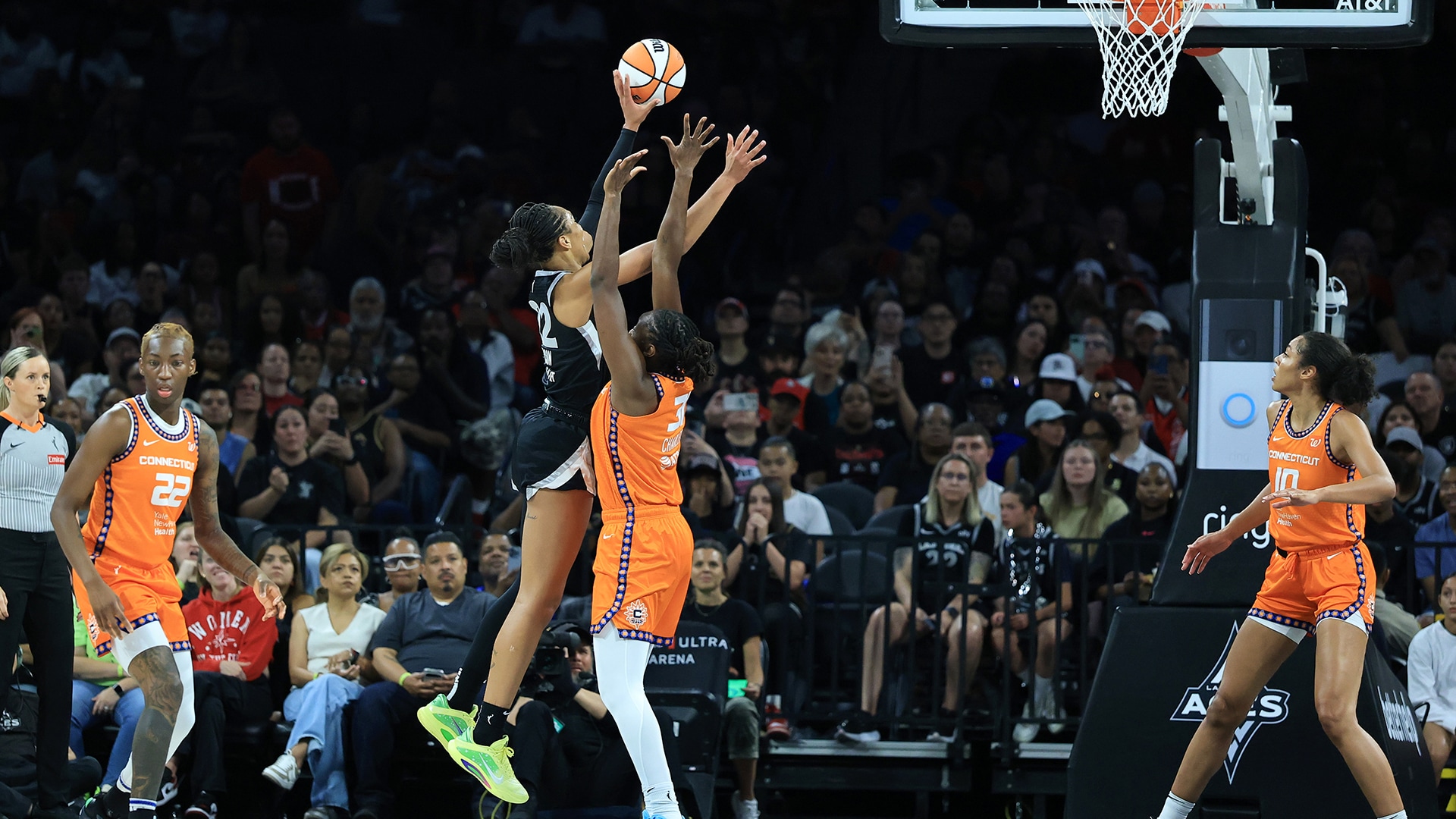 Connecticut Sun v Las Vegas Aces