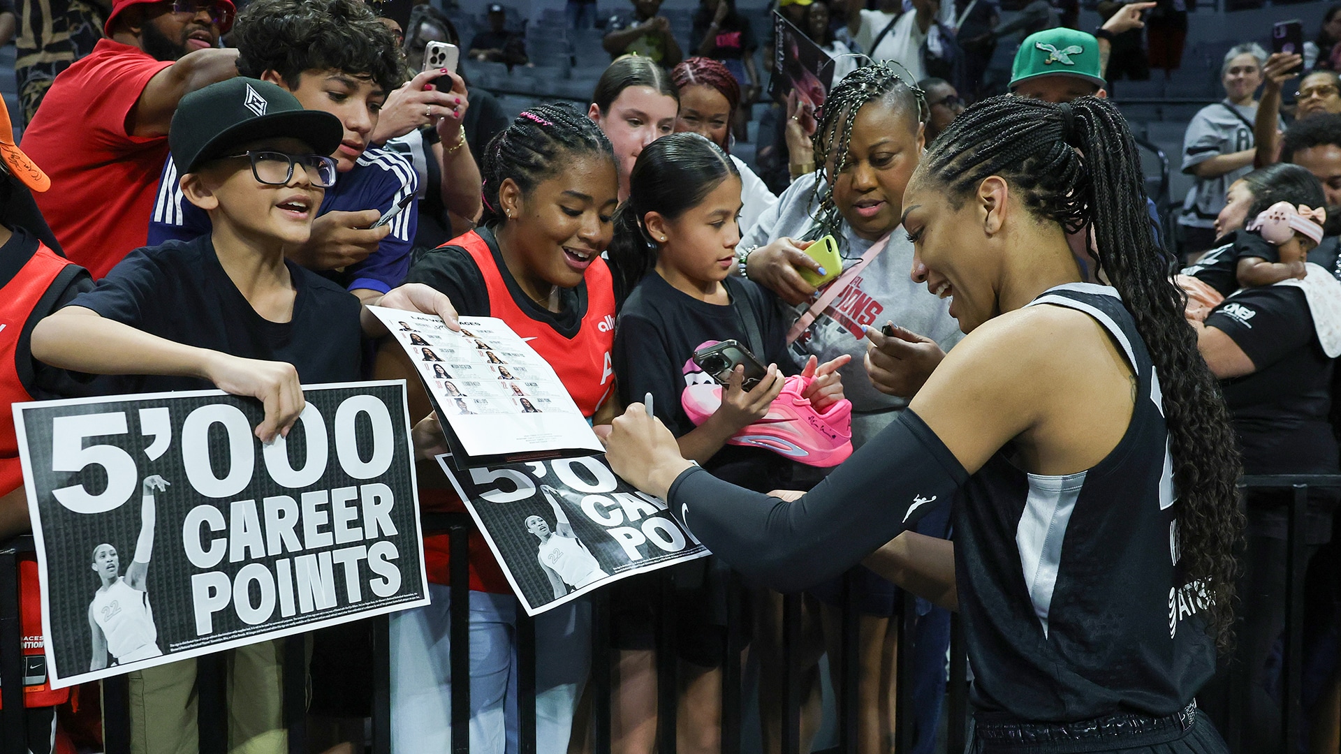 Connecticut Sun v Las Vegas Aces