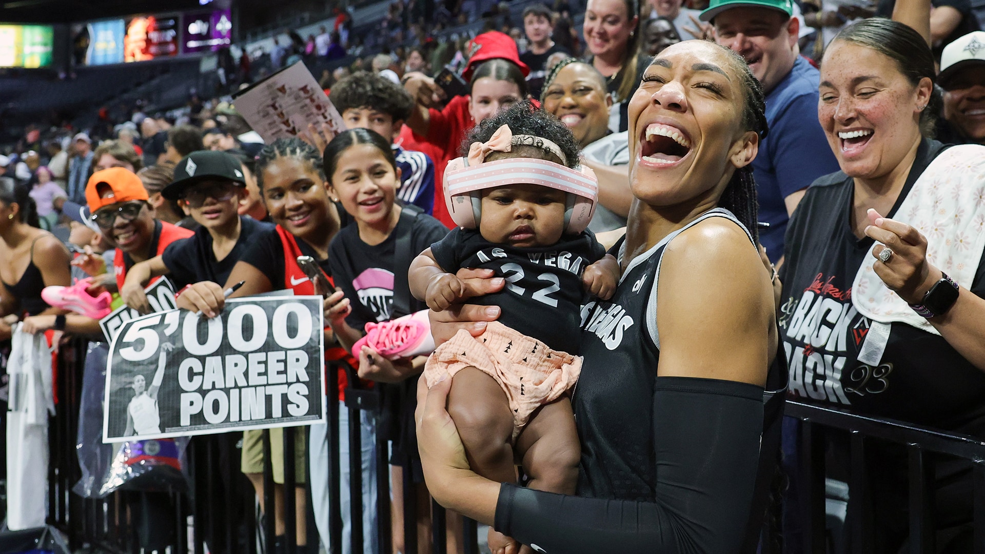 Connecticut Sun v Las Vegas Aces