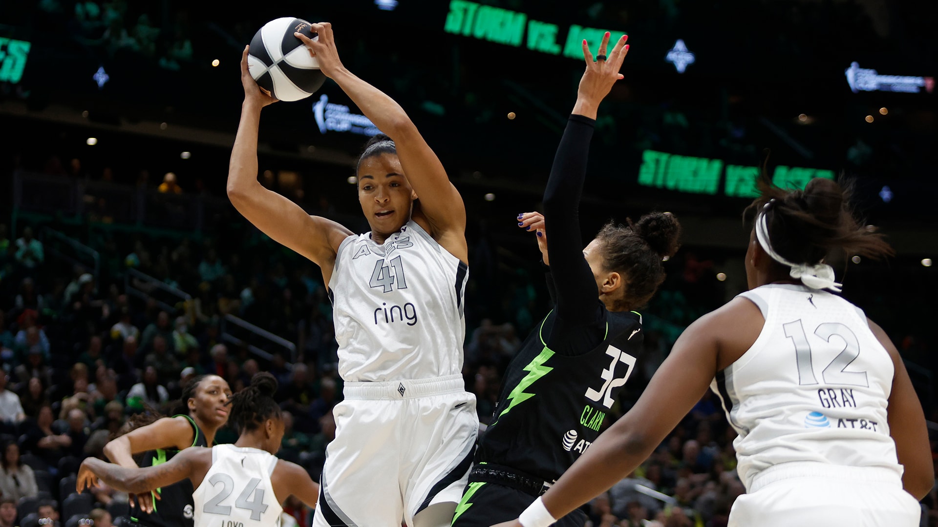 Aces 75, Storm 70
