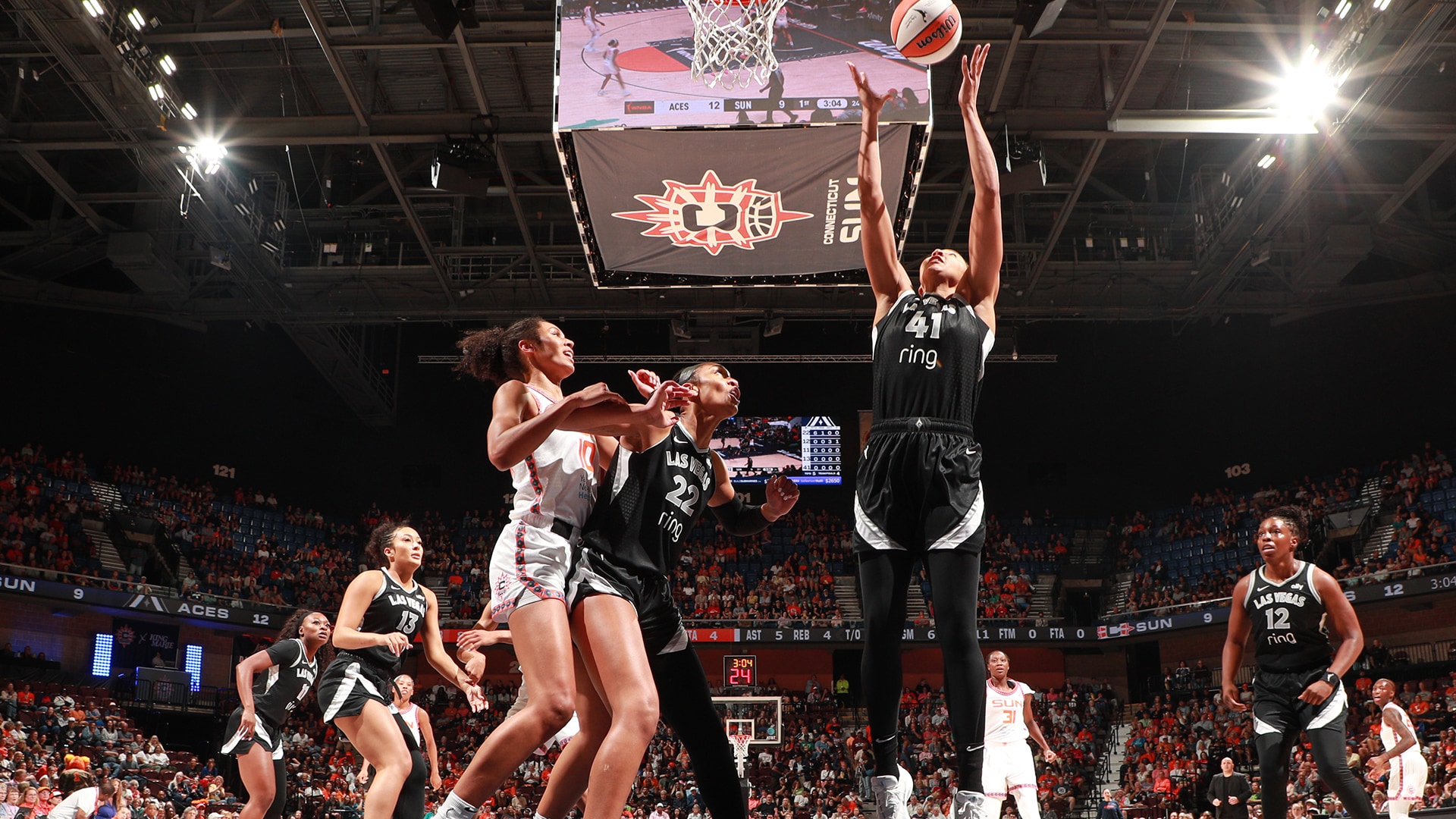 Las Vegas Aces v Connecticut Sun