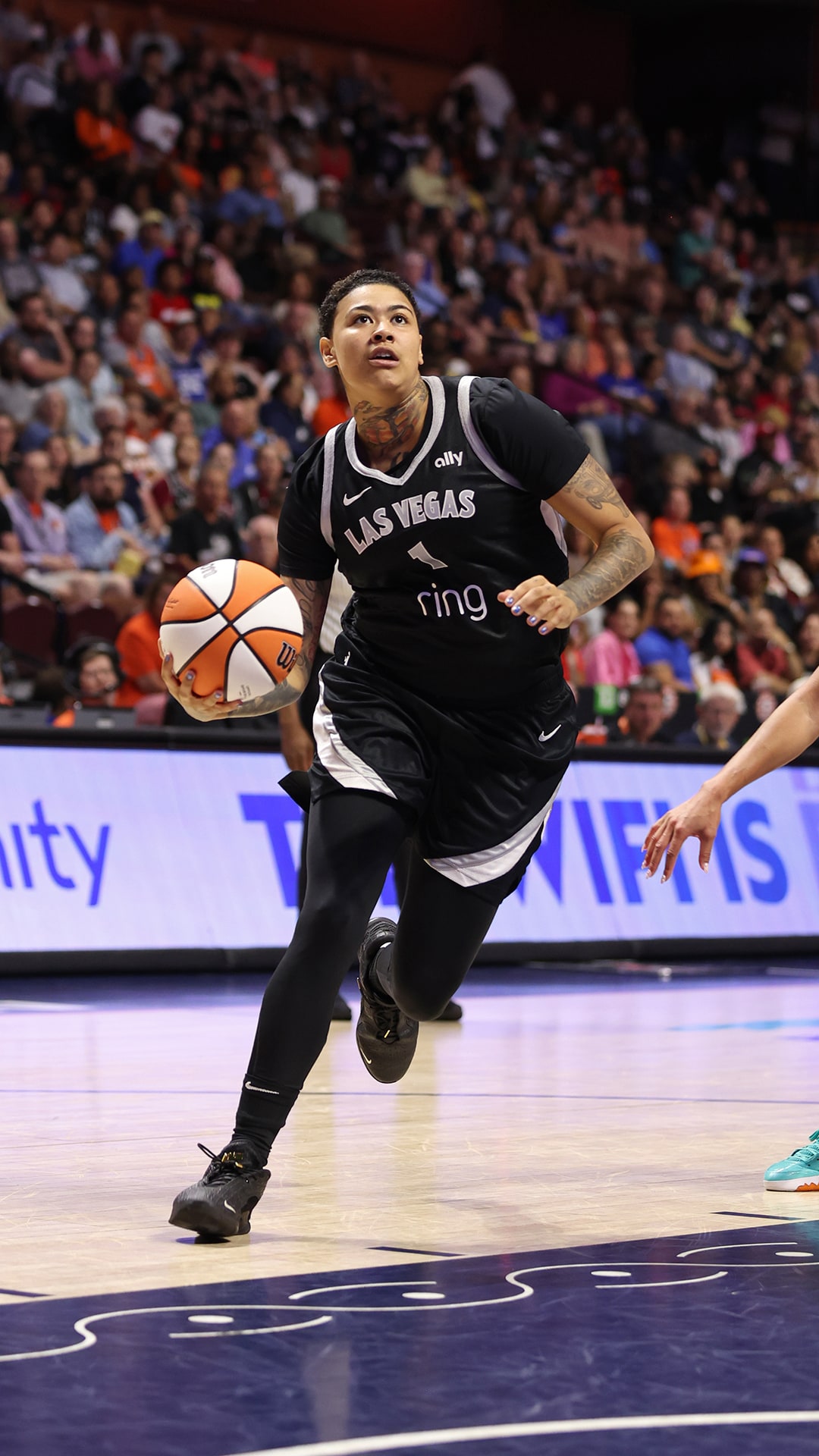 Las Vegas Aces v Connecticut Sun