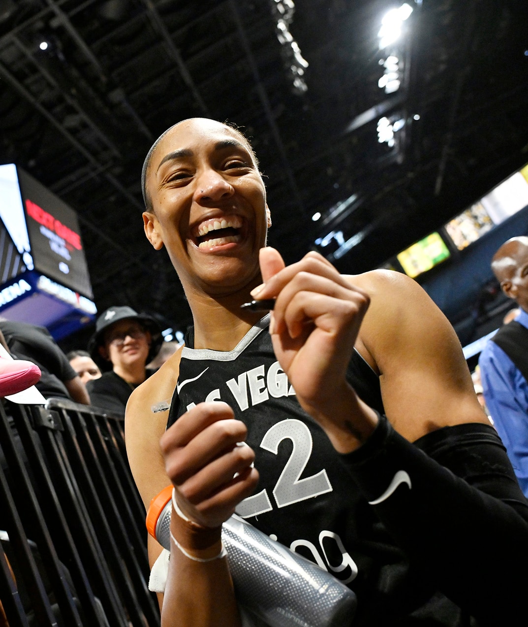 Aces 104, Valkyries 102 (7/12/2025)