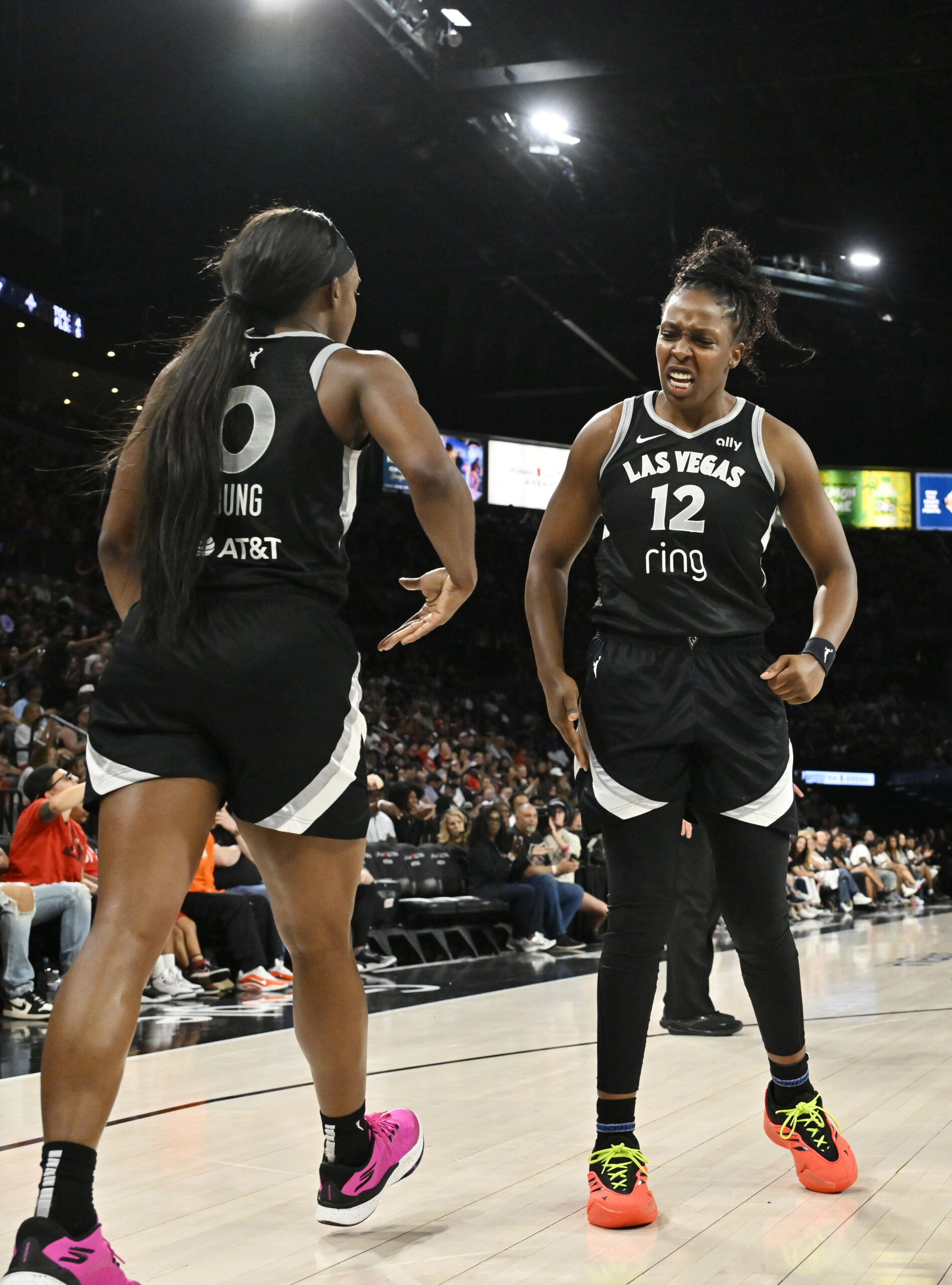 Aces 104, Valkyries 102 (7/12/2025)