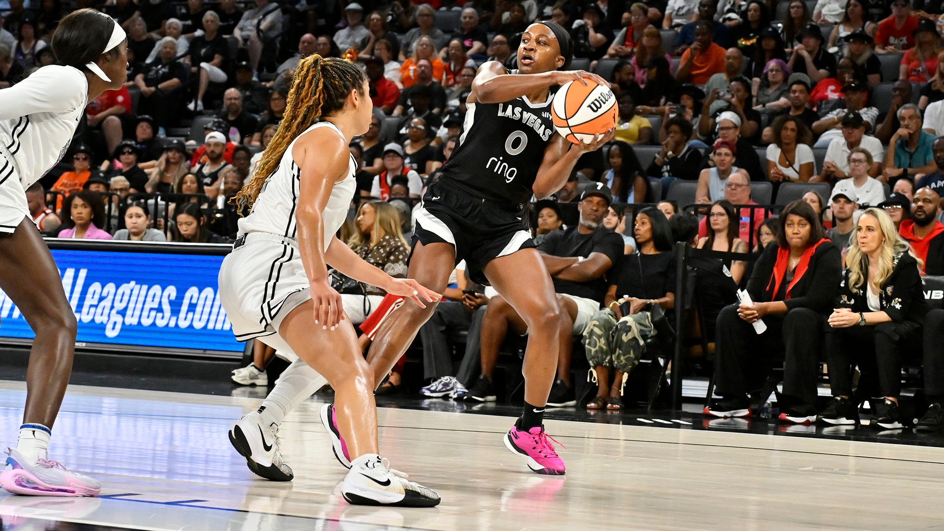 Aces 104, Valkyries 102 (7/12/2025)
