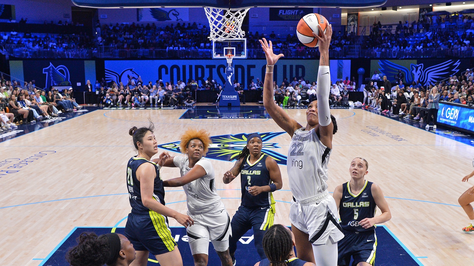 Las Vegas Aces v Dallas Wings