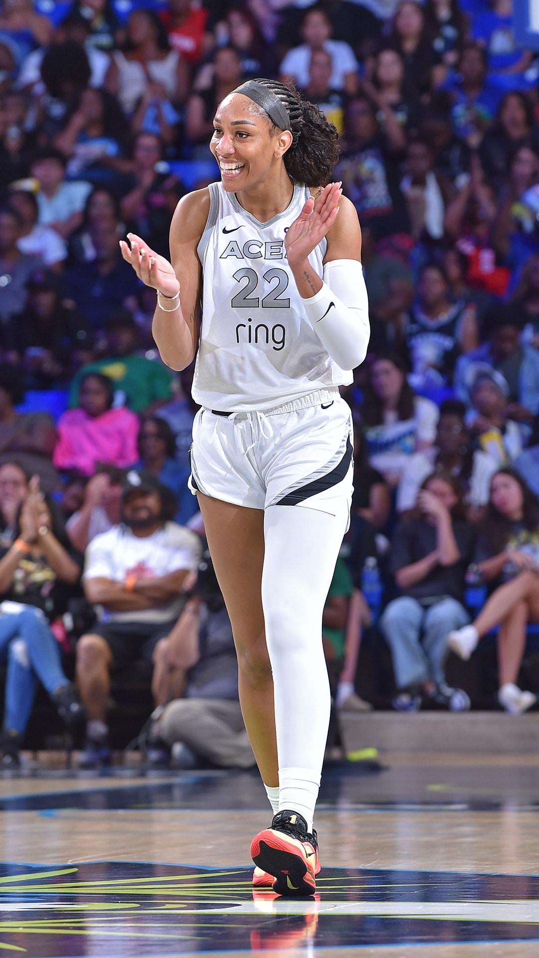Las Vegas Aces v Dallas Wings