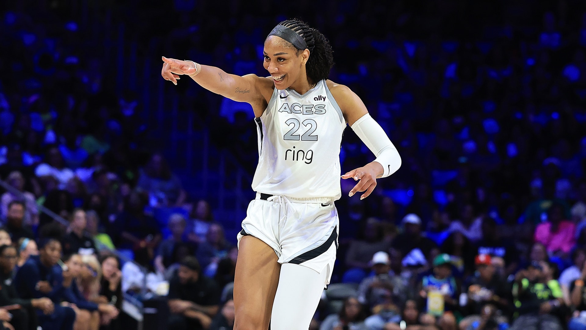 Las Vegas Aces v Dallas Wings