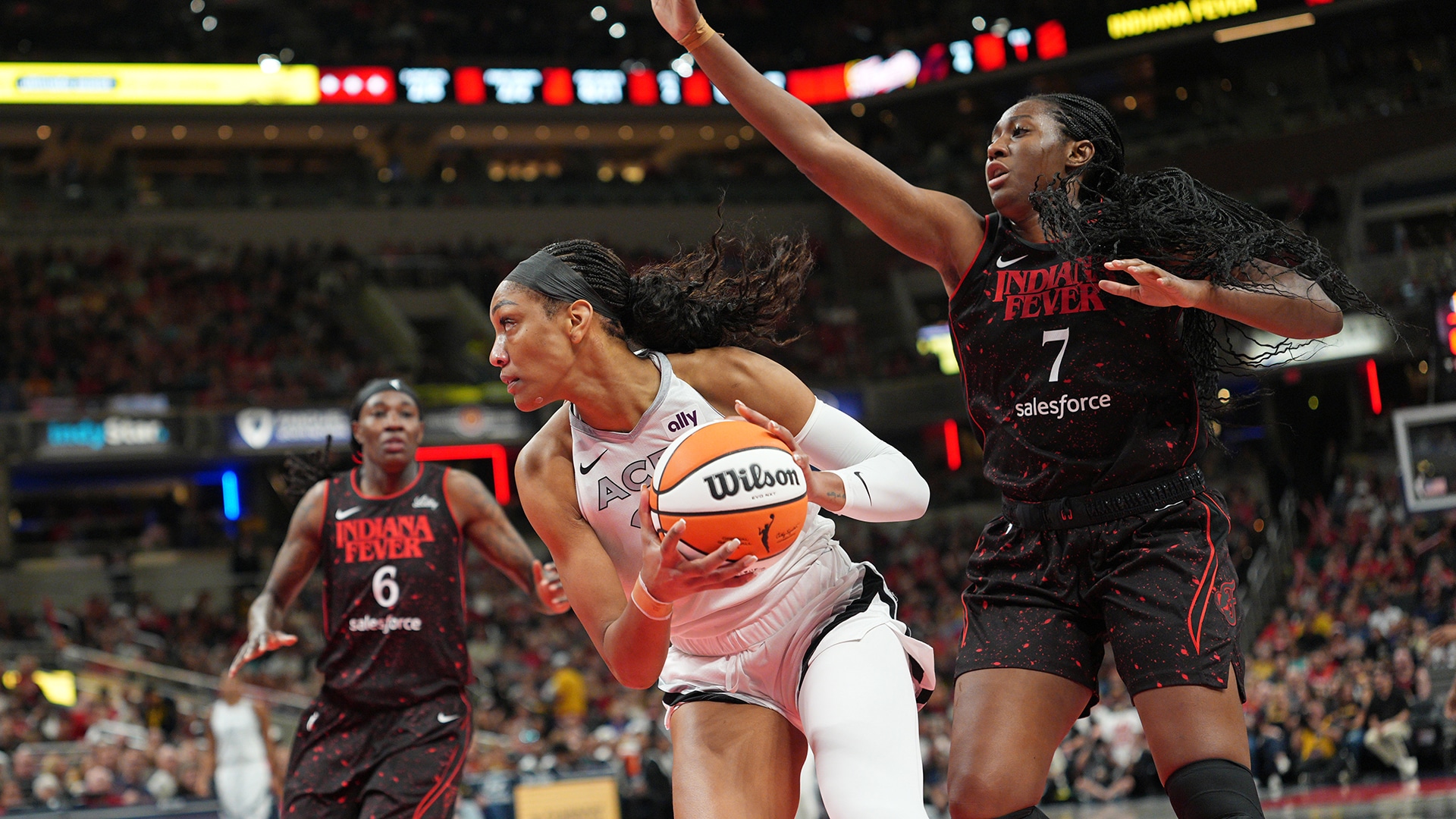 Las Vegas Aces v Indiana Fever