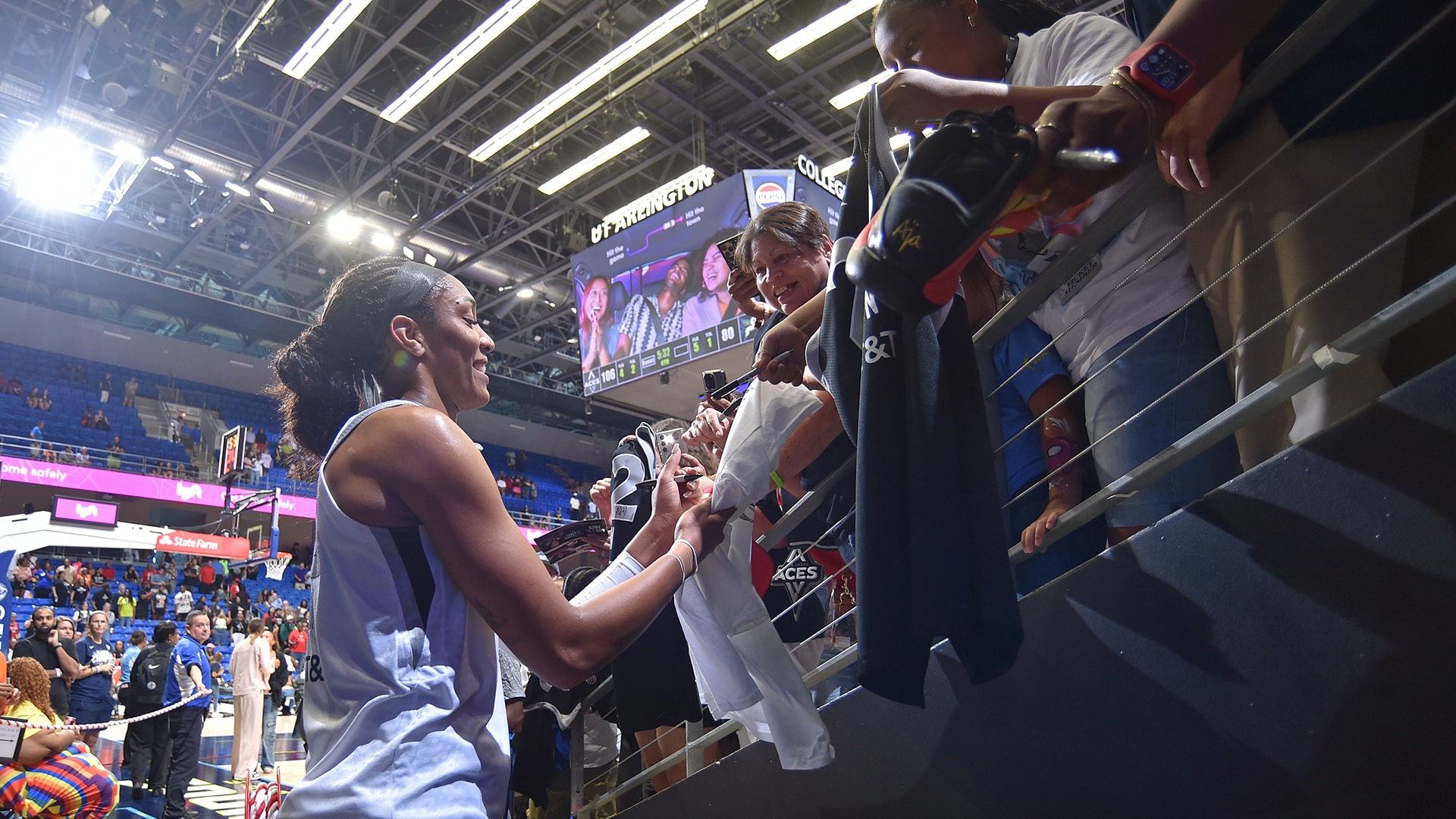 Las Vegas Aces v Dallas Wings