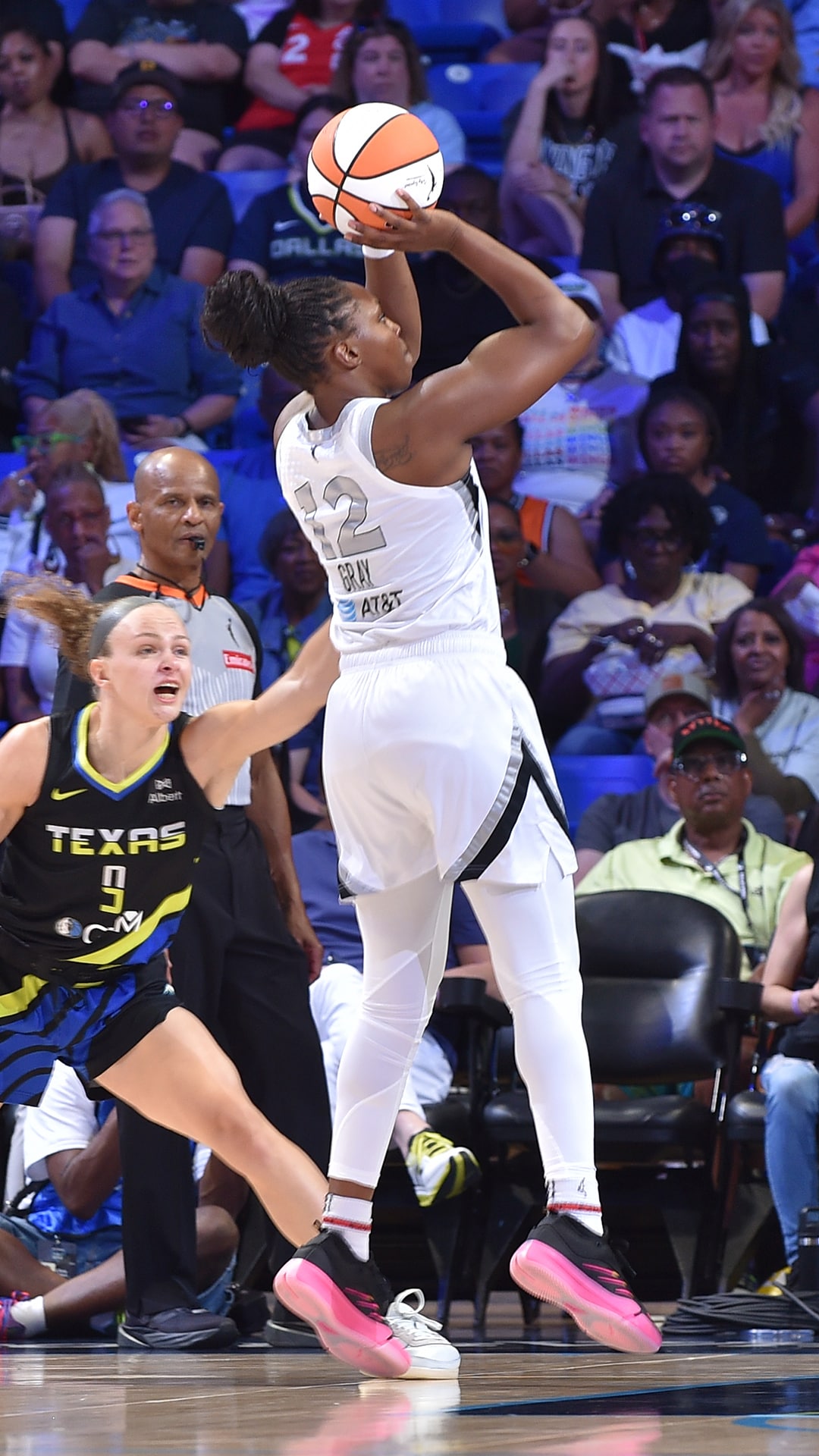 Las Vegas Aces v Dallas Wings