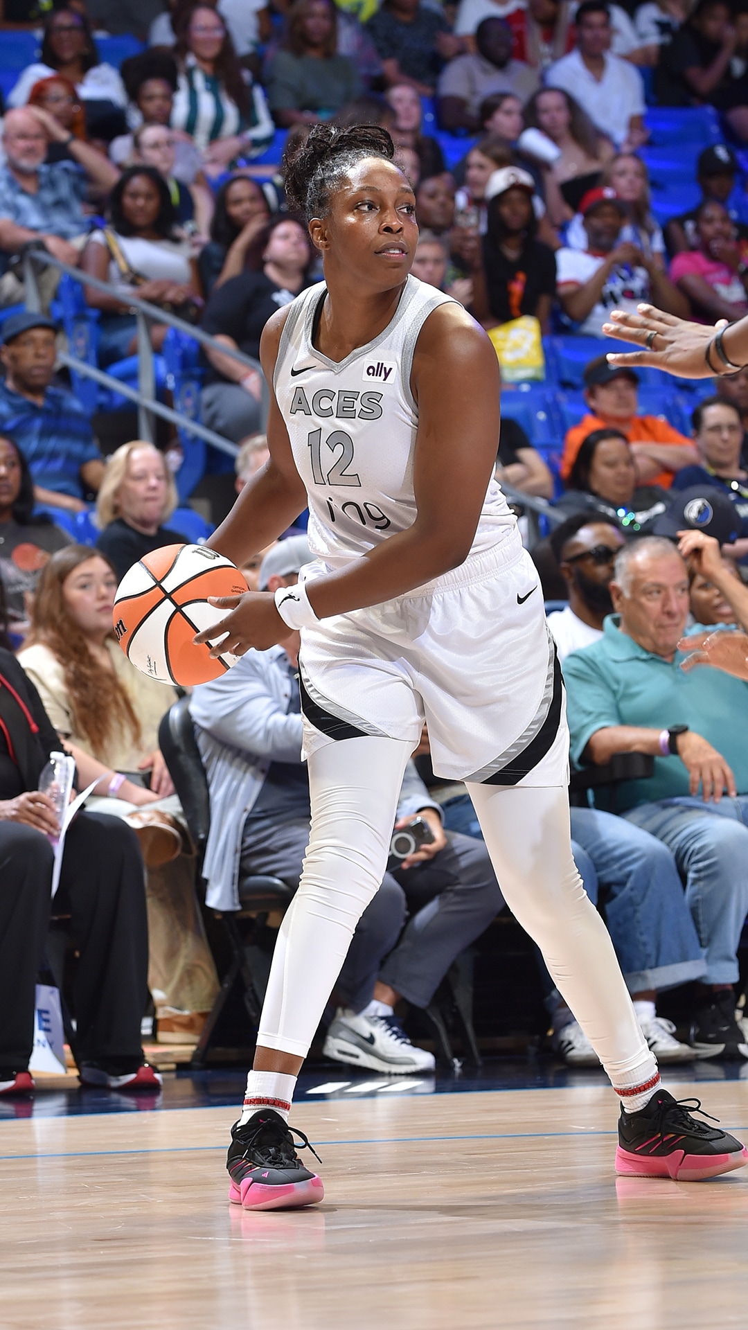 Las Vegas Aces v Dallas Wings