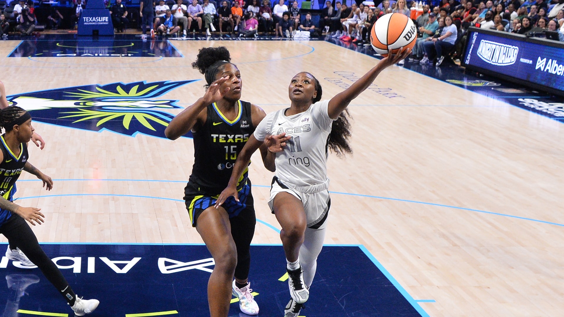Las Vegas Aces v Dallas Wings