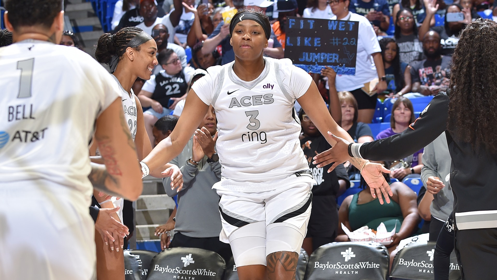 Las Vegas Aces v Dallas Wings