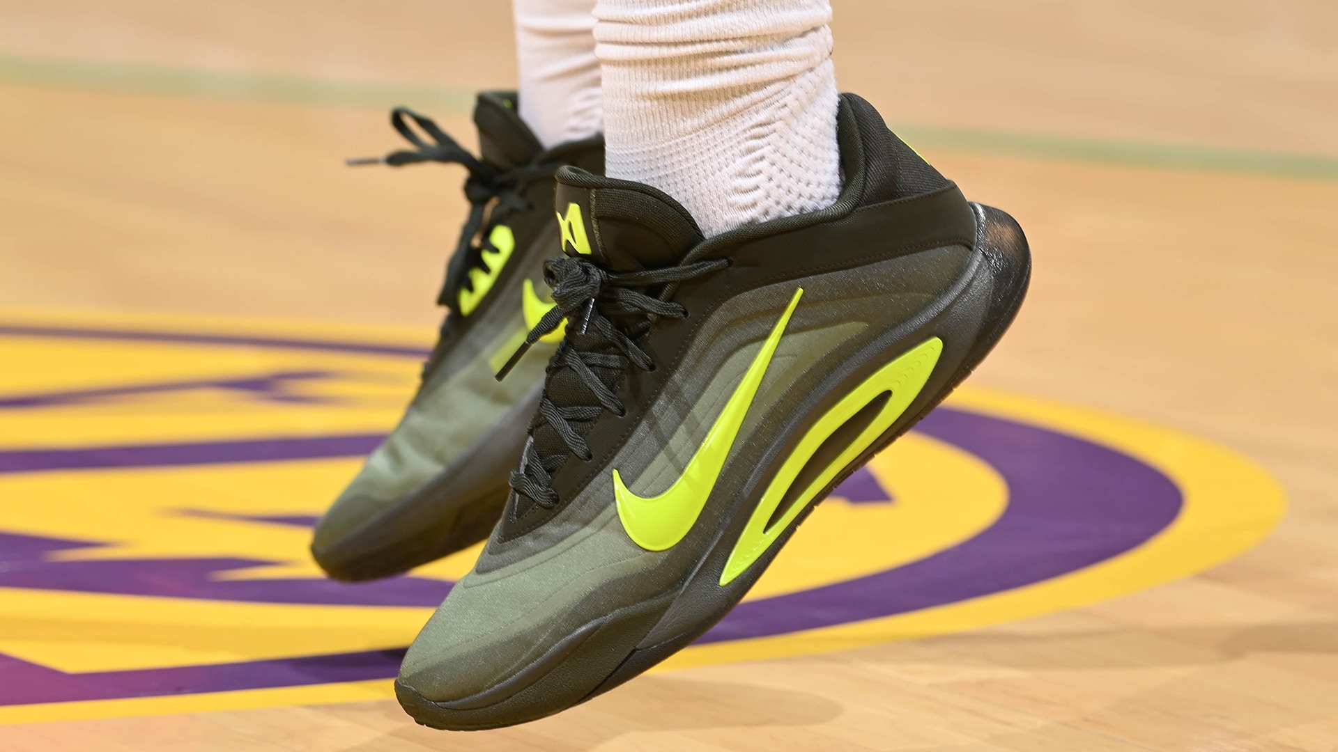 Las Vegas Aces v Los Angeles Sparks
