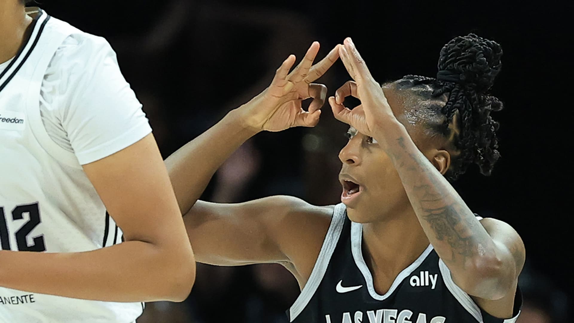 Aces 101, Valkyries 77 (8/3/2025)