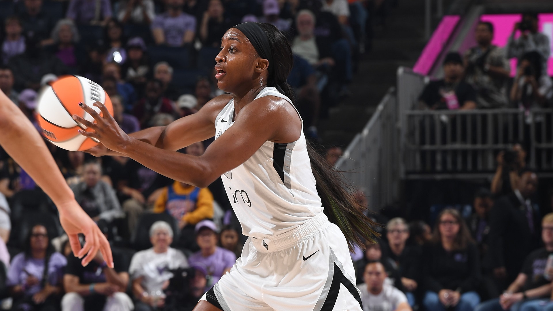 Aces 78, Valkyries 72 (8/6/2025)
