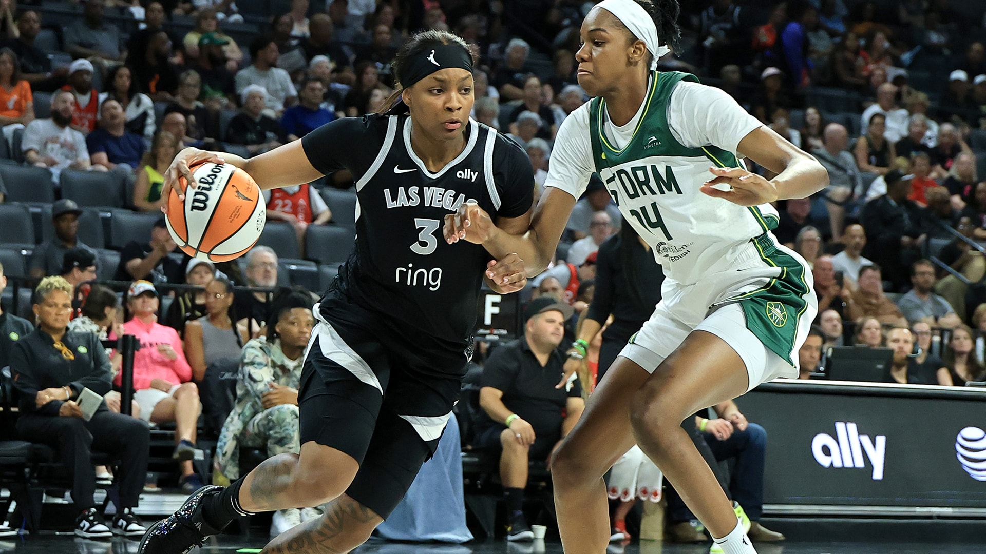 Seattle Storm v Las Vegas Aces