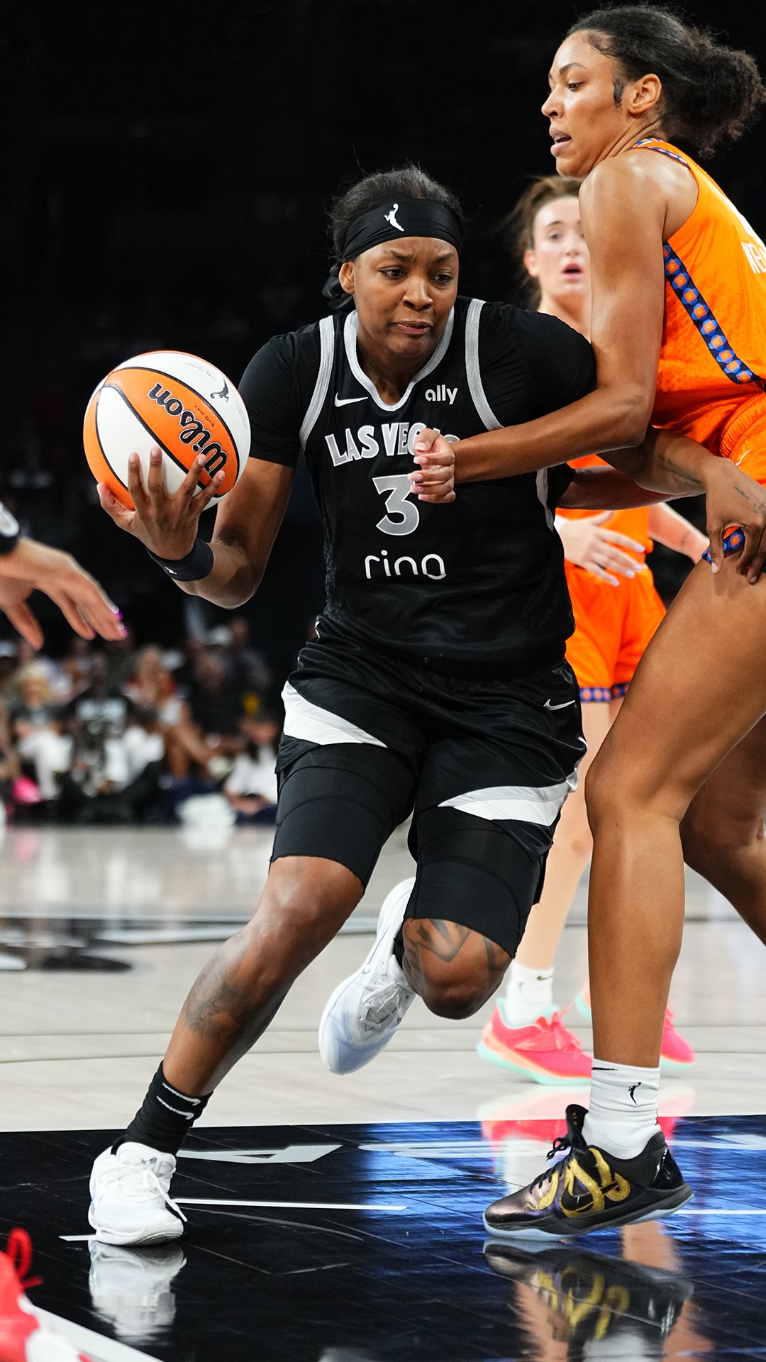 Aces 94,  Sun 86 (8/10/2025