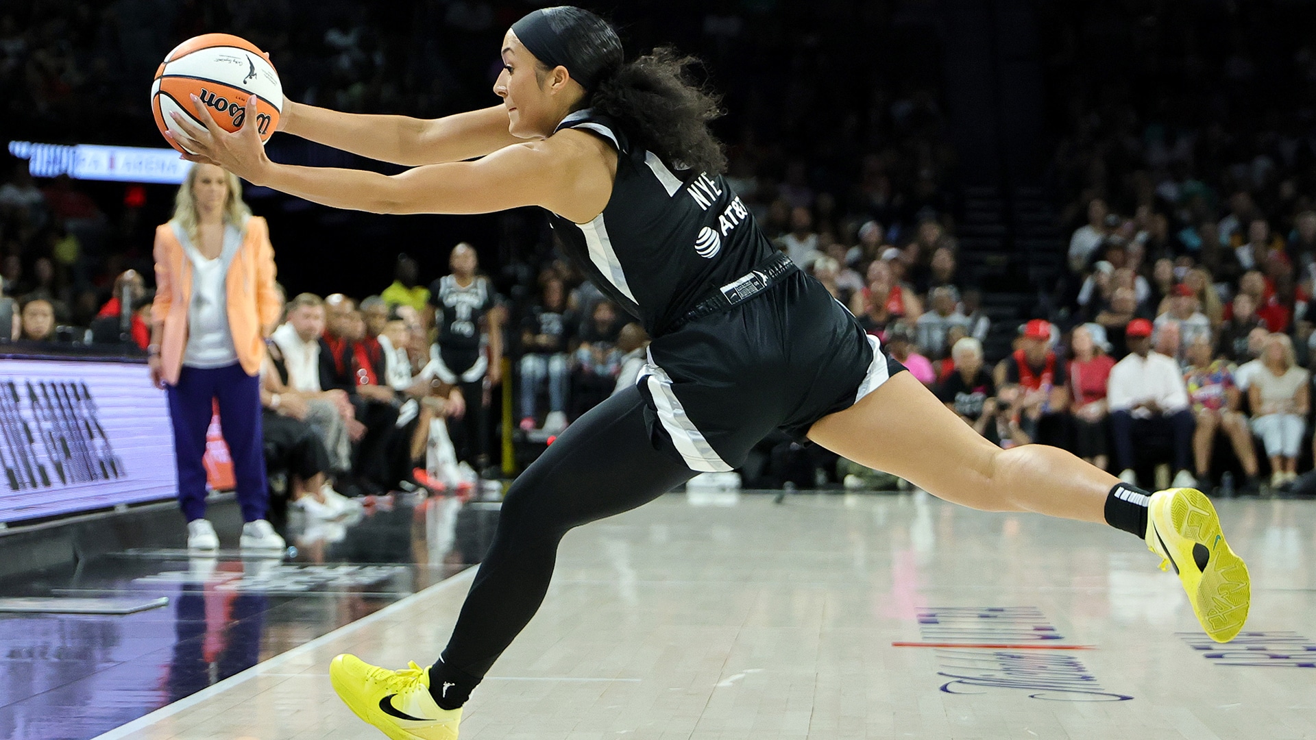 New York Liberty v Las Vegas Aces