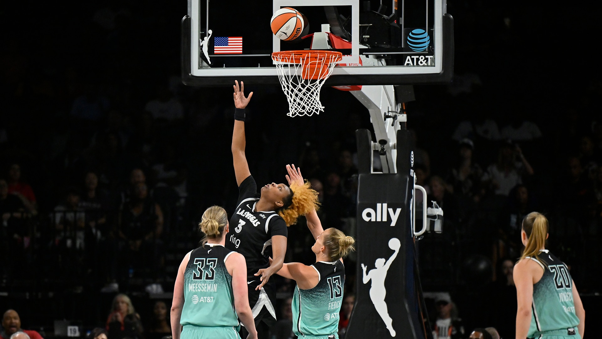 New York Liberty v Las Vegas Aces